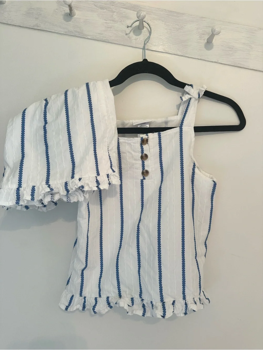 Rachel Zoe girls two piece White & Blue Striped Ruffle set size 12